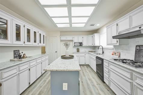 510 Fernglade Drive Richmond TX 77406