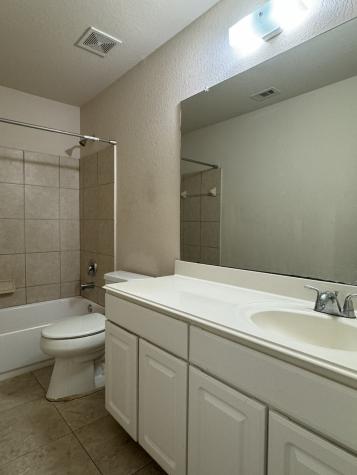 7703 Westington Lane Houston TX 77040