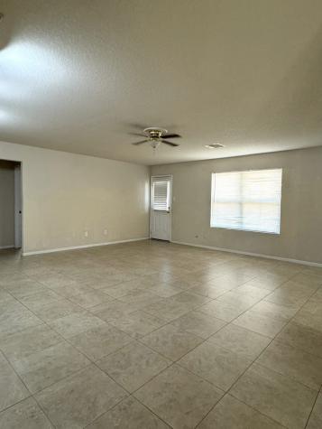 7703 Westington Lane Houston TX 77040