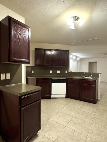 7703 Westington Lane Houston TX 77040
