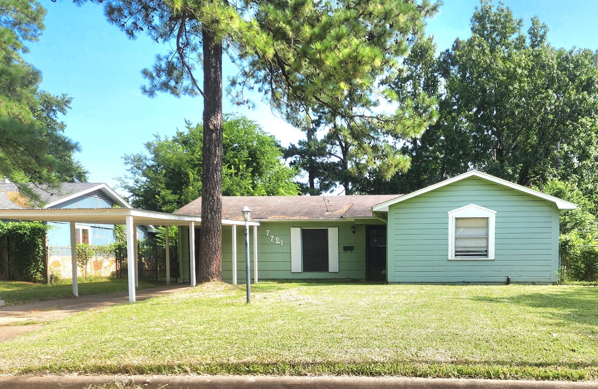 7721 Bigwood Street Houston TX 77016