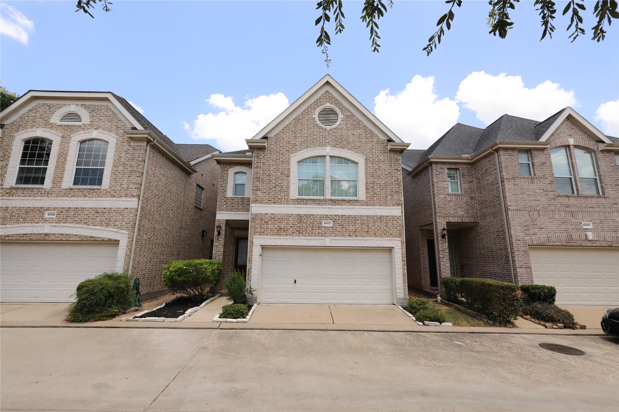 10022 Holly Chase Drive Houston TX 77042