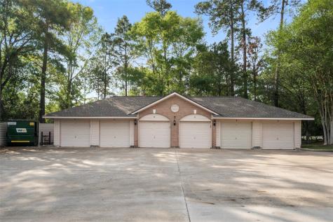 8051 Bay Branch Drive 423 The Woodlands TX 77382