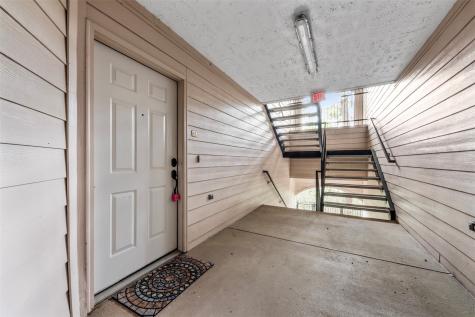 8051 Bay Branch Drive 423 The Woodlands TX 77382