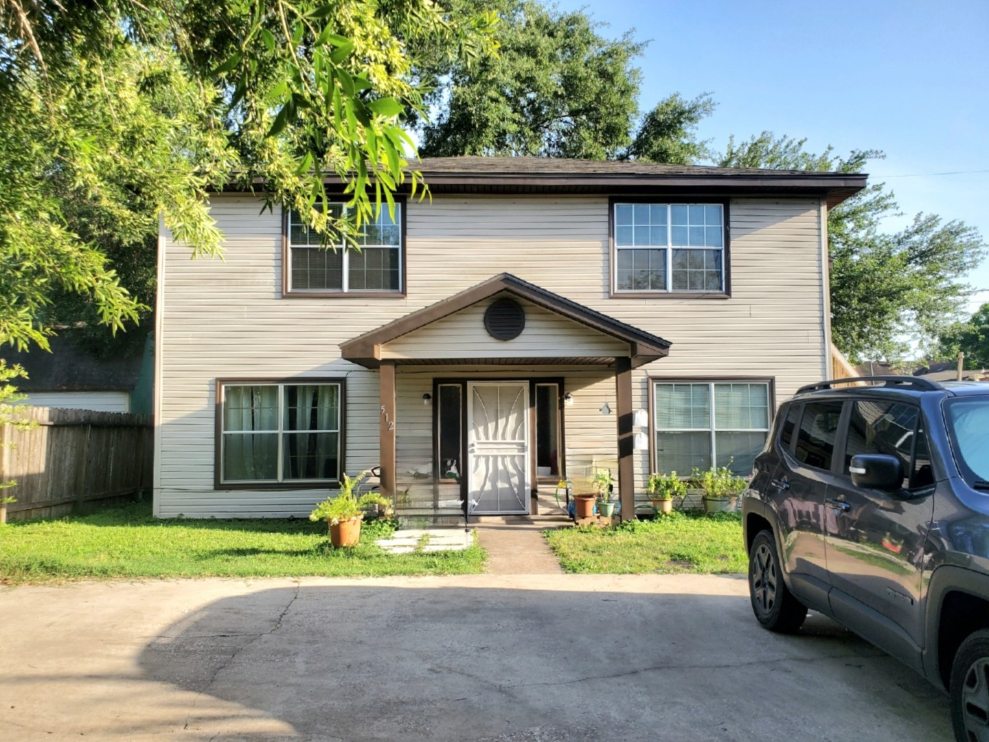 512 Avenue A South Houston TX 77587