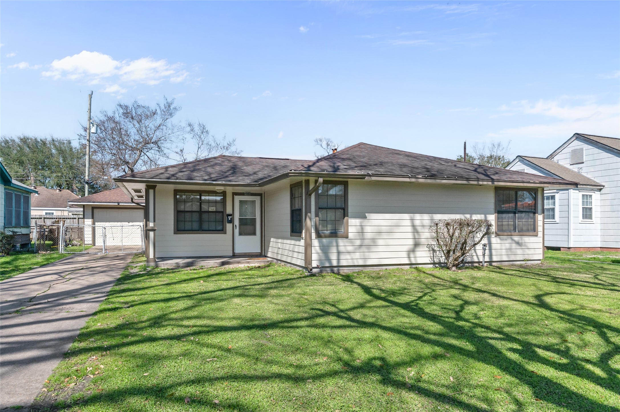 7443 Magnolia Street Houston TX 77023