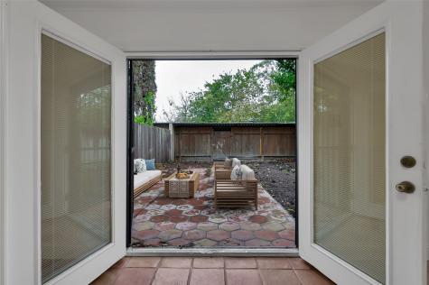 10203 Beekman Place Drive Houston TX 77043