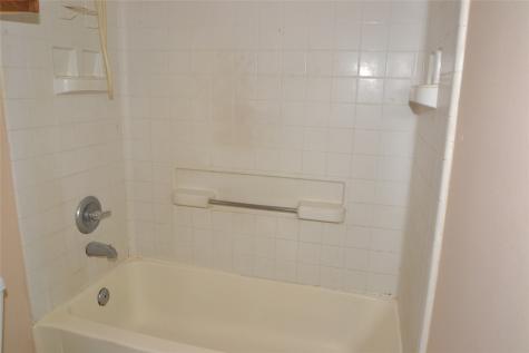 304 Dell Court 6 Houston TX 77009