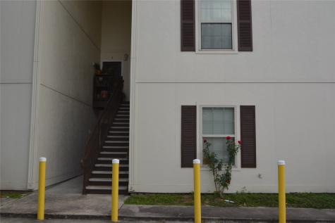 304 Dell Court 6 Houston TX 77009