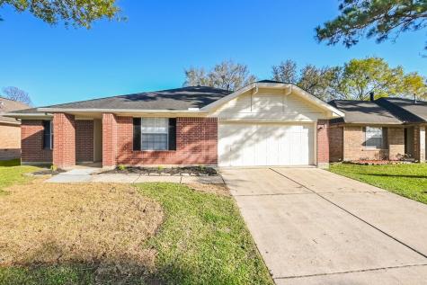 4923 Bayboro Park Drive Friendswood TX 77546