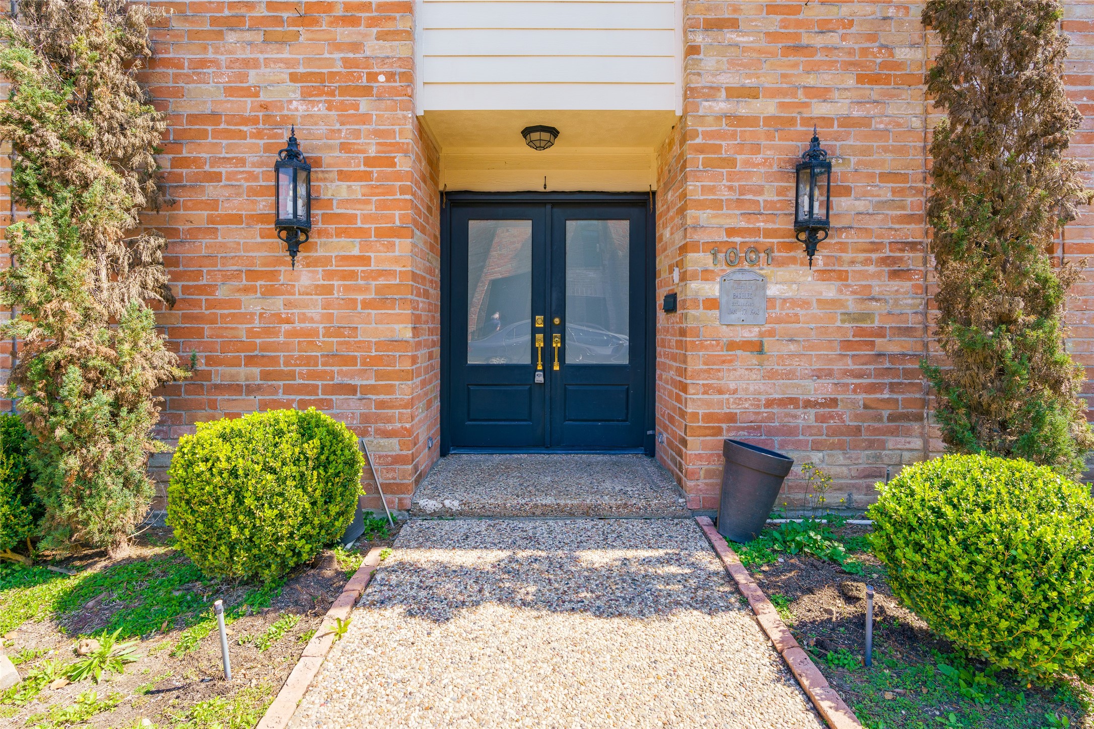 1001 Townplace Street Houston TX 77057