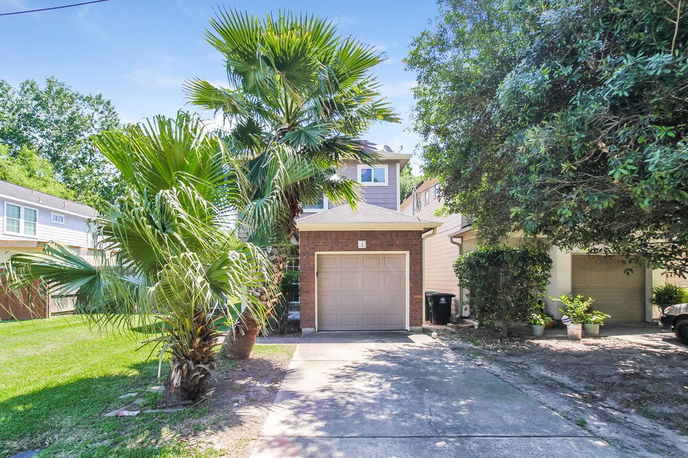 7838 Dyer Street Houston TX 77088