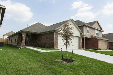 10338 Sunset Glow Avenue Houston TX 77044