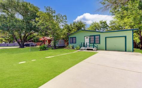2421 35th Avenue N Texas City TX 77590