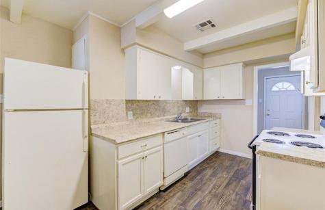 2421 35th Avenue N Texas City TX 77590