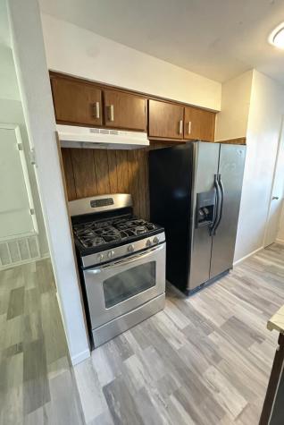600 W Mimosa Street Angleton TX 77515