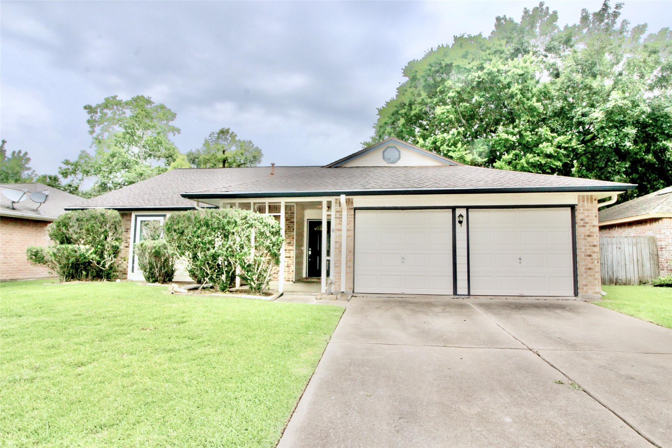 822 Lodge Lane Richmond TX 77406