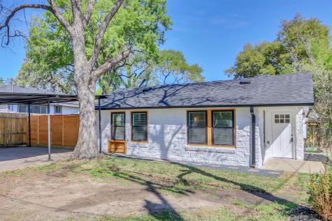 1852 Santa Rosa Street Houston TX 77023
