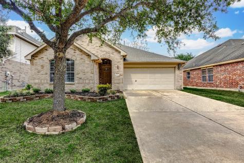 3307 Raintree Village Drive Katy TX 77449