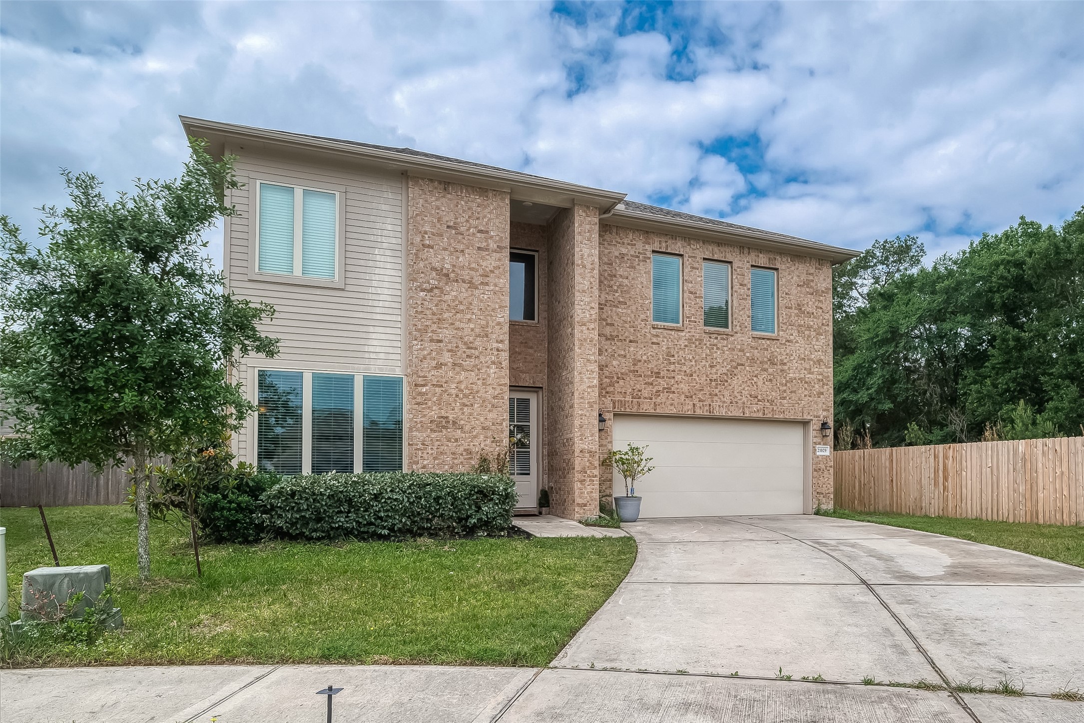 21029 Crinet Square Street Kingwood TX 77339