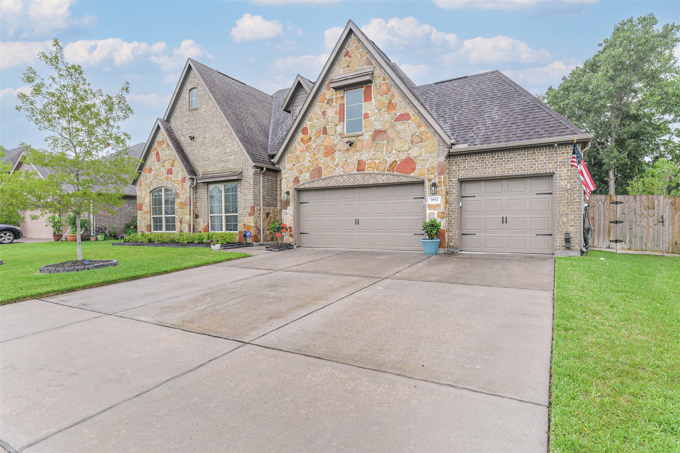 2972 Holbrook Valley Lane League City TX 77573