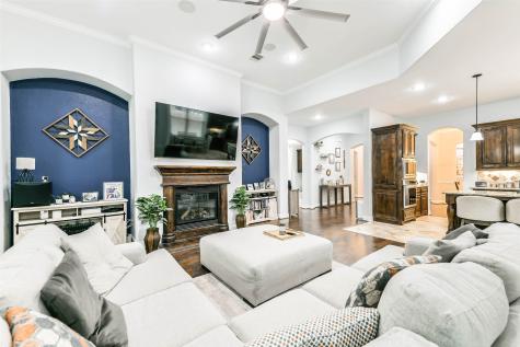2972 Holbrook Valley Lane League City TX 77573
