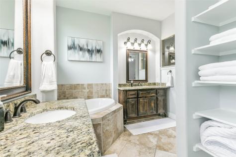 2972 Holbrook Valley Lane League City TX 77573