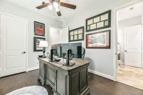 2972 Holbrook Valley Lane League City TX 77573