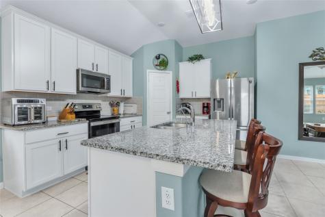 1144 Amber Lake Seguin TX 78155