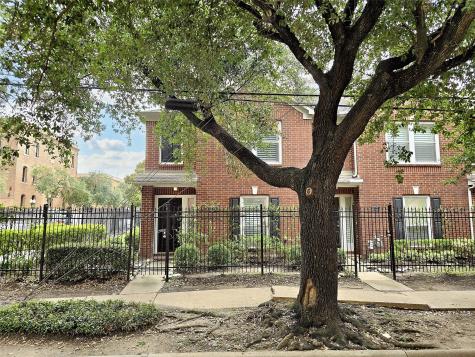 2211 Runnels Street Houston TX 77003