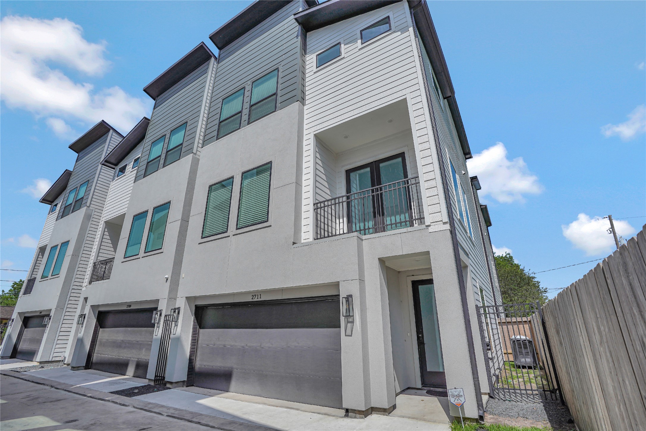2711 Rosalie Street Houston TX 77004