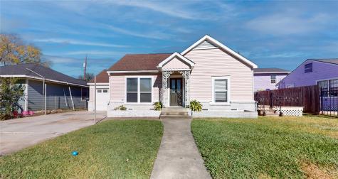 317 Moody Street Houston TX 77009
