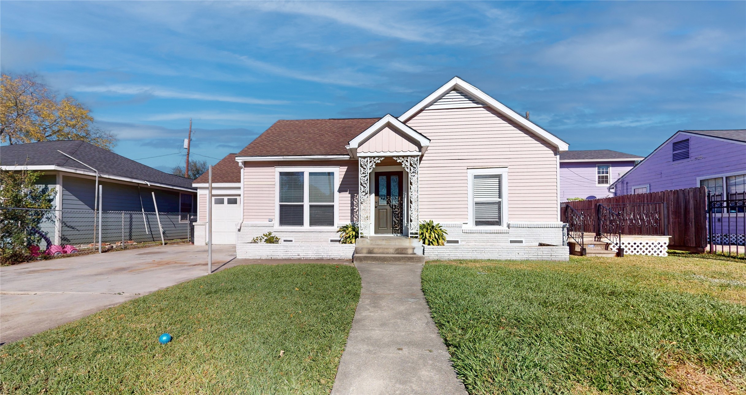 317 Moody Street Houston TX 77009