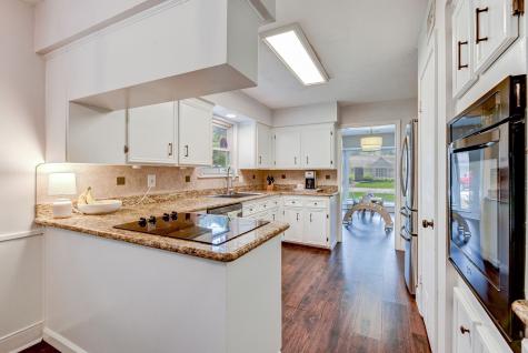 10707 Piping Rock Lane Houston TX 77042