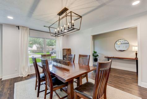 10707 Piping Rock Lane Houston TX 77042