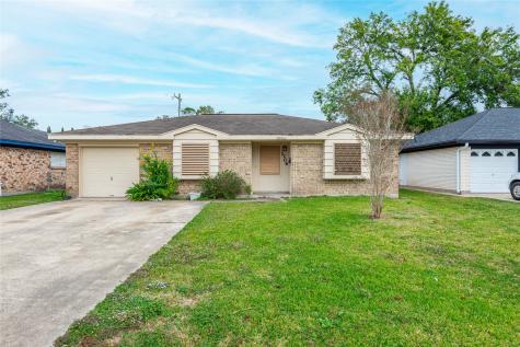 1106 N Noble Road Texas City TX 77591