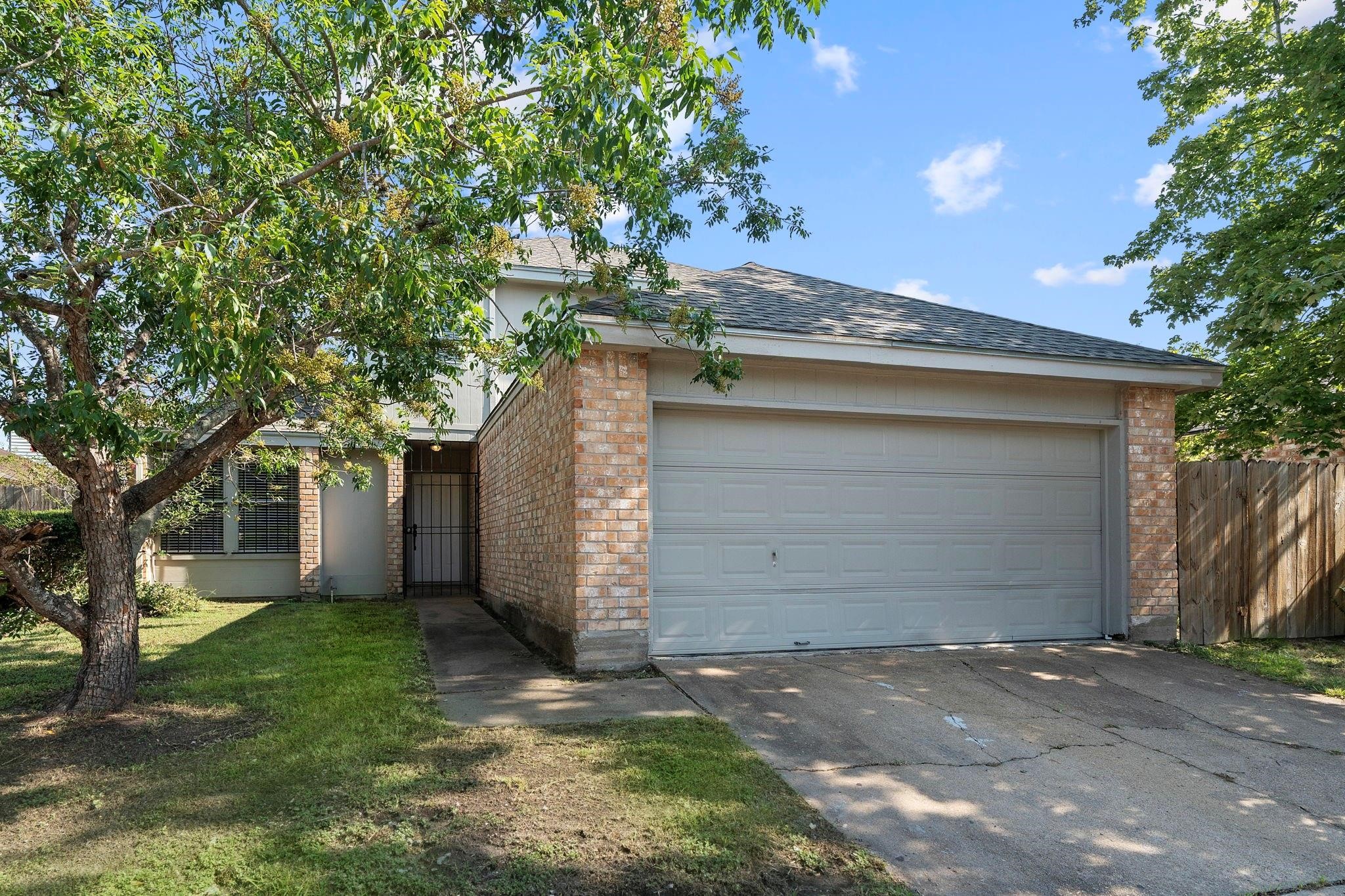 8514 Deer Meadow Drive Houston TX 77071