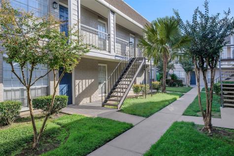 6041 N Winsome Lane 236 Houston TX 77057
