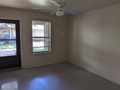 591 E Highway Street Fredericksburg TX 78624