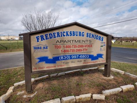 591 E Highway Street Fredericksburg TX 78624