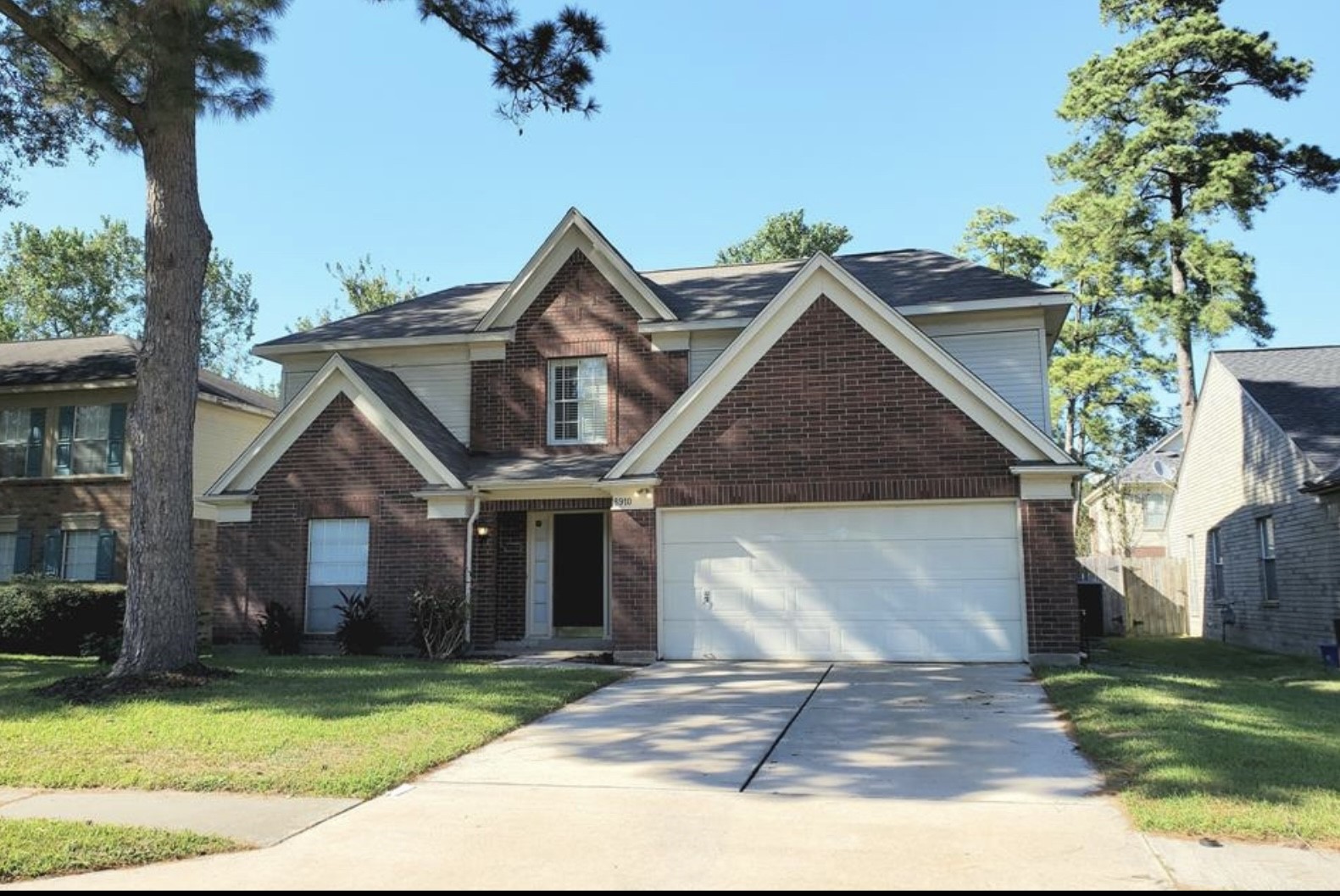 8910 Village Hills Drive Spring TX 77379