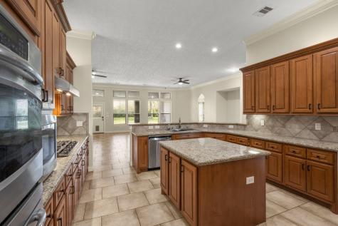 226 Beasley Reef Drive Beach City TX 77523