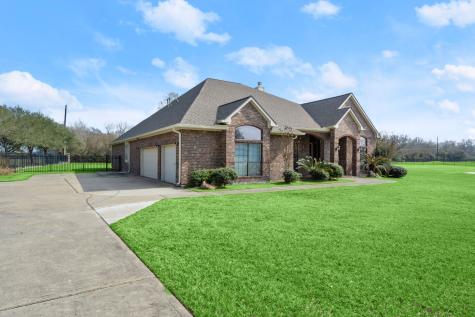 226 Beasley Reef Drive Beach City TX 77523