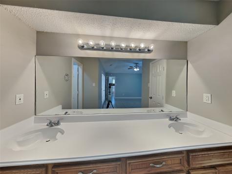 631 Shady Brook Drive Stafford TX 77477