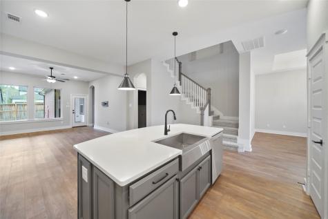 214 Thistle Drive Montgomery TX 77316