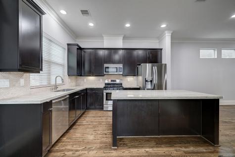 5424 Petty Street B Houston TX 77007