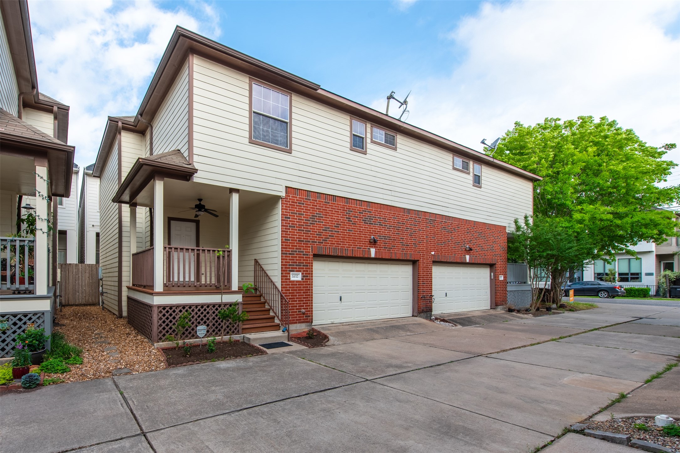 1432 W 24th Street Houston TX 77008