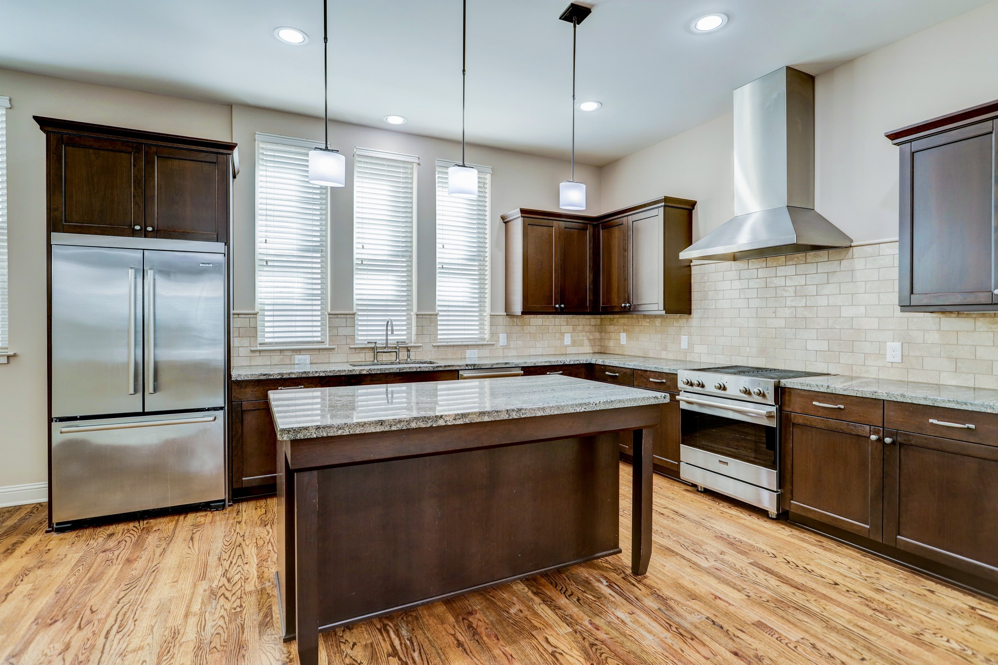 4106 Roseland Street Houston TX 77006
