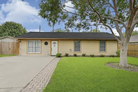 7917 Avenue B Houston TX 77012