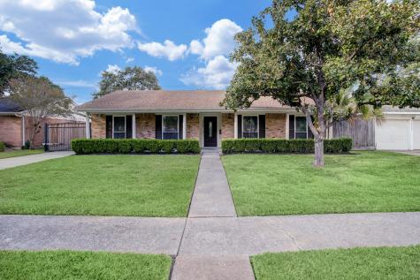 9326 Meadowcroft Drive Houston TX 77063